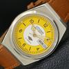 MONTRE AUTOMATIQUE 8200 VINTAGE JAPON POUR HOMME CADRAN COULEUR JAUNE a500298-2 R151b-a500298