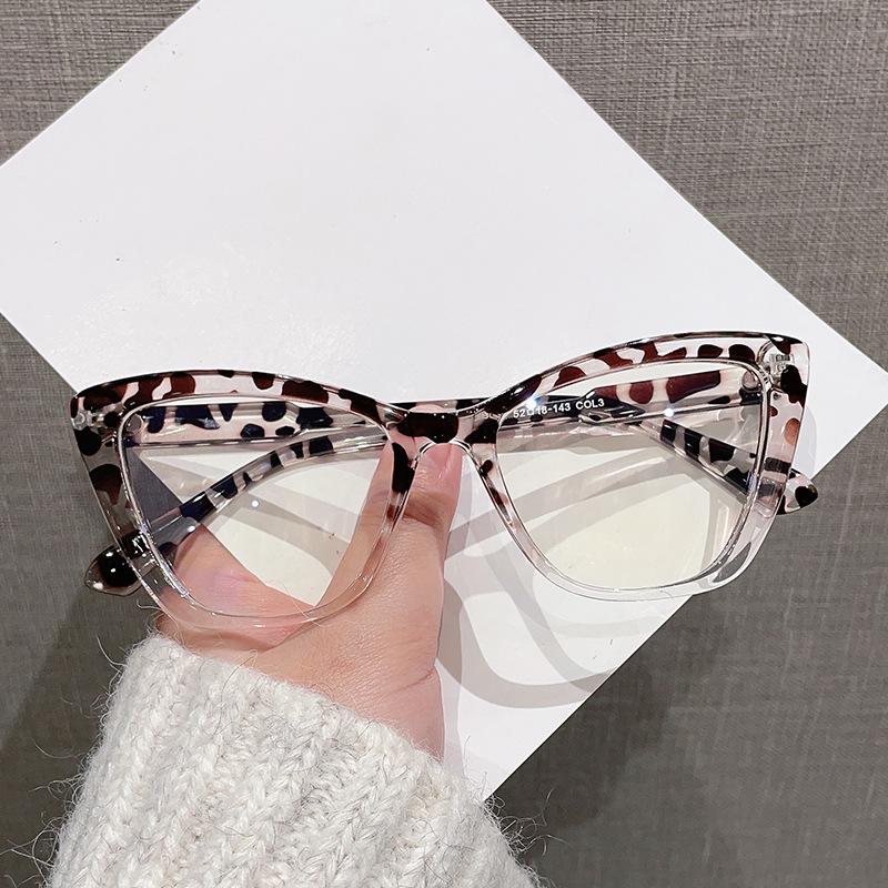 Trendy Pink Cat Eye Glasses Women's New Fashionable Colorful Clear Eyeglasses Female Plastic Anti Blue Light Glasses Frame