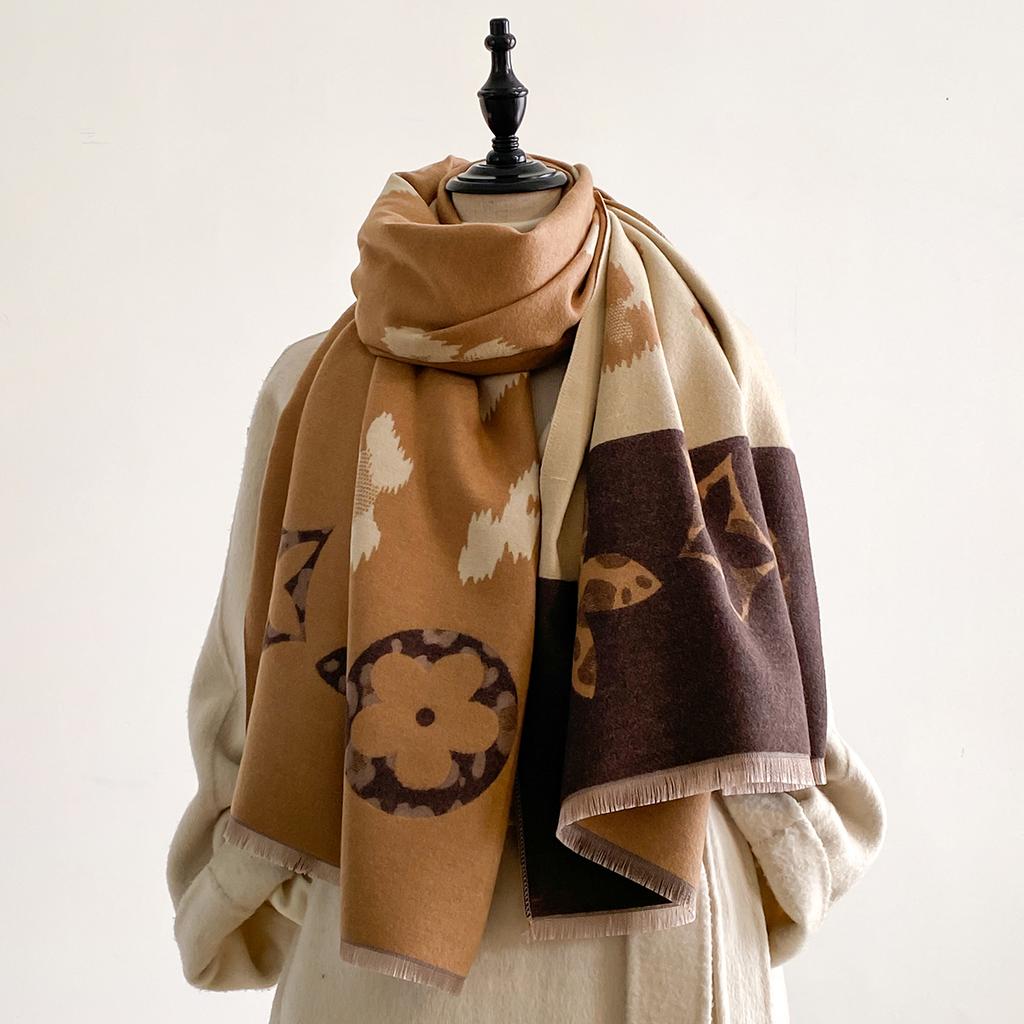 New Elegance Two-Sided Leopard Print Scarf Soft Warm Fringe Pashmina Shawl Autumn and Winter Outdoor Coldproof Windproof Blanket