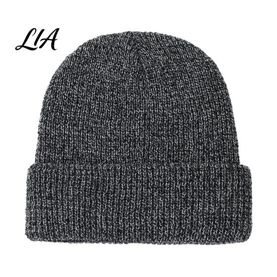 Daily Commuting Knit Hat Reflective Winter Beanies, Unisex Glitter Knitted Hat, Stretch Elastic Soft Skull Cap Warm for Night Walks, Cold Weather