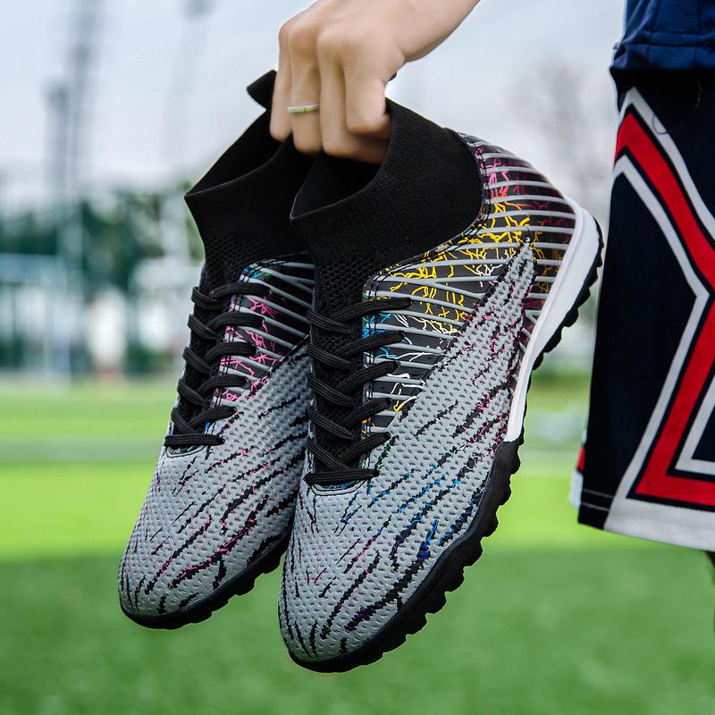 New Spot European Cup Football Shoes Men's High-top Broken Nails Adult Land-making Training Sports Shoes
