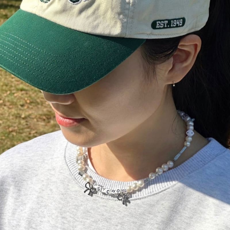 Eclore CUTE BUT PSYCHO NECKLACE