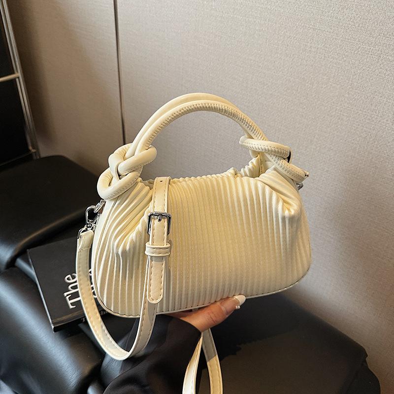 

2025 новая простая повседневная дизайнерская сумочка женская сумка модная плиссированная универсальная на плечо, сумка-мессенджер белый