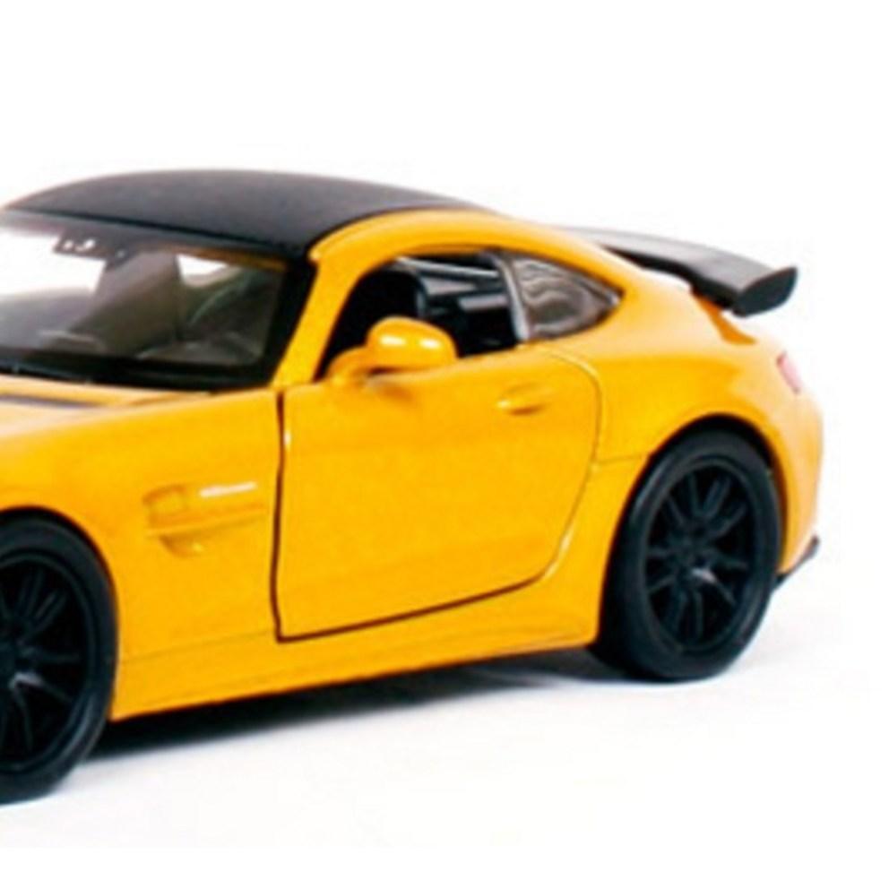 Welly 12cm Mercedes-AMG GTR Diecast Model Car, Gold