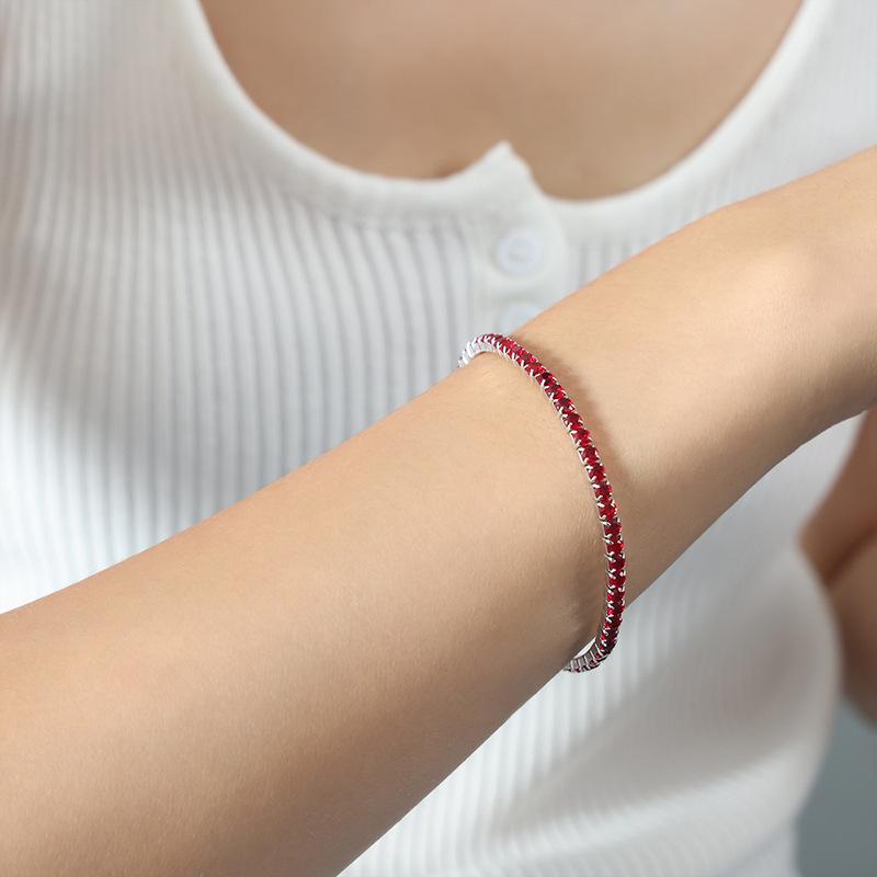 Colorful Elastic Zircon Bracelet: 18K Gold-Plated Titanium Steel, Versatile & Elegant for Women