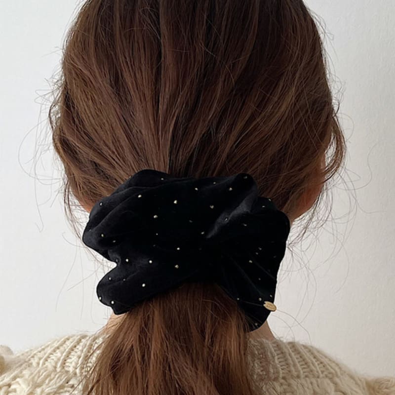Oar Gold Dot Velvet Volume Scrunchie [Black]