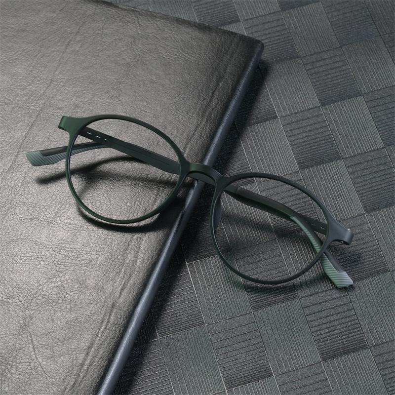 New Ultralight Rubber Titanium Alloy  Myopia Glasses Retro Round Optical Prescription Eyeglasses Frame Men And Women Eyewear