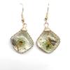 Natural Dried Flower Earrings: Fashionable Floral Accessories for Women