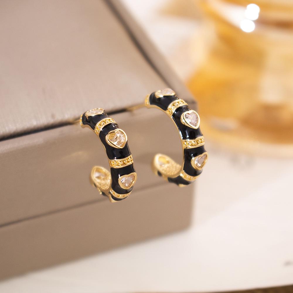 Elegant Black Diamond Silver Needle Earrings: High-End, Fashionable, Versatile Luxury