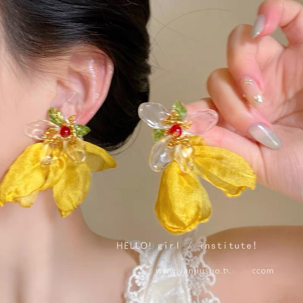 Golden Autumn Dangui Long Tassel Flower Mori Sweet Niche Design Earrings Ear Hooks Mosquito Coil Disc Ear Clips Women