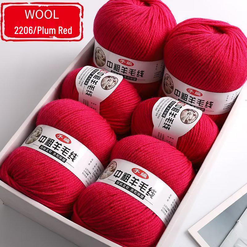 Medium-Thick Fuzzy Wool Yarn Balls for Handmade DIY Crochet & Knitting: Ideal for Scarves & Sweaters