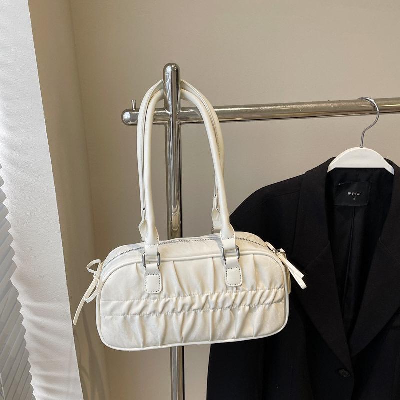 Bag Women's Underarm Commuter Bag 2025 Spring New Niche Folded Portable Bowling Bag Versatile Shoulder Bag