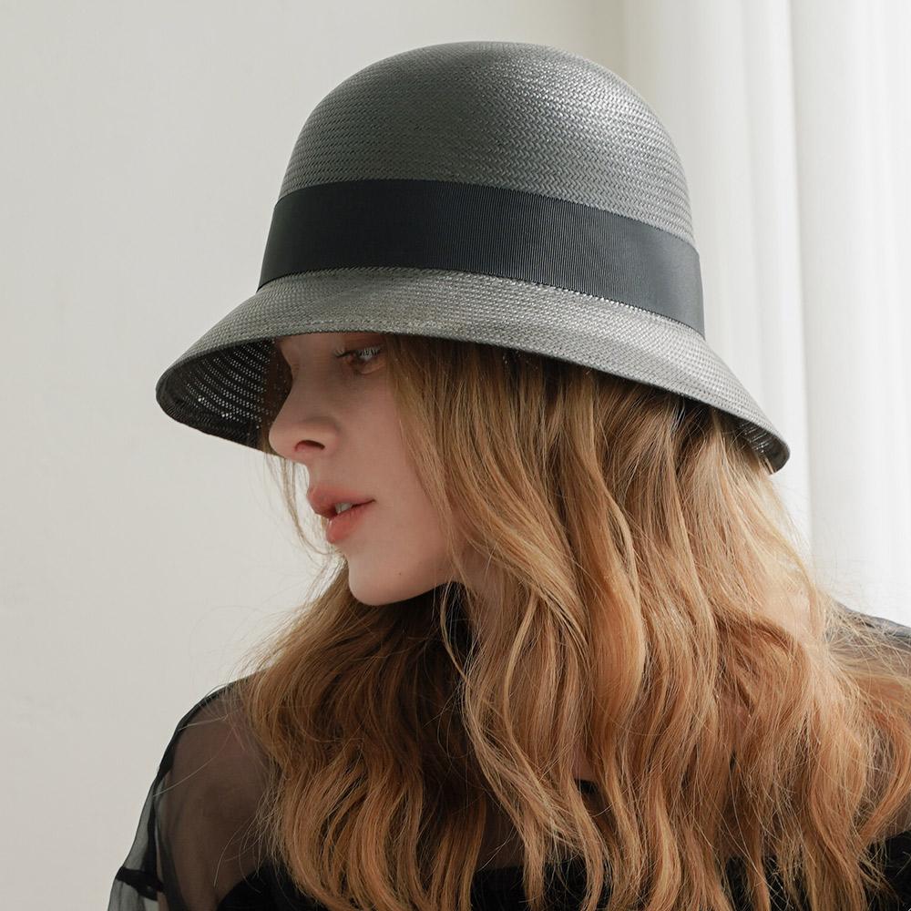 Kaliseumontapone Vera Vera Cloche Straw Hat