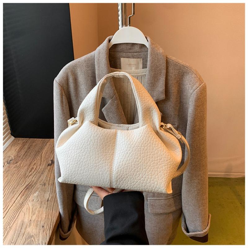 Modische handgehaltene Wolken-Tasche, Umhängetasche, Lässige Pendler-Schultertasche, Teigtaschen-förmige Tasche