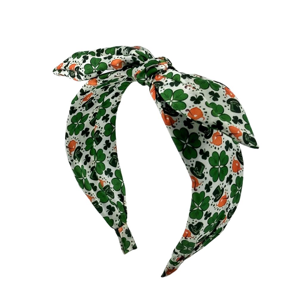 Wir stellen unser St. Stilvolles Statement-Haarband für den St. Patrick's Day