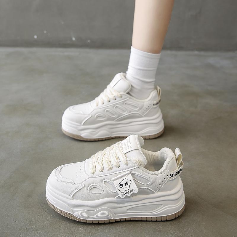 Kleine weiße Schuhe Damen neu Frühling Student vielseitig lässig sind trendige Schuhe Plateau Mode Board Schuhe ZS