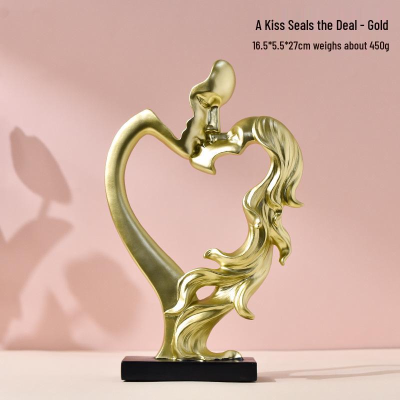 Nordic Light Luxury Couple Statue - Resin Ornament for Living Room or Bedroom Decor