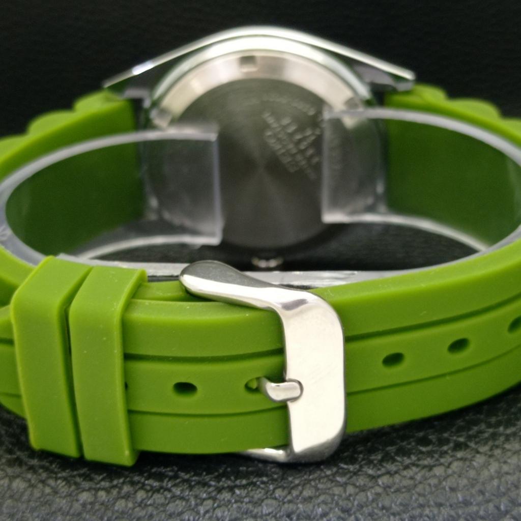 REFURBISHED SEIKO 5 AUTOMATIC MENS WATCH JAPAN MADE GREEN DIAL CUSTOM A440087-2 QV90-a440087