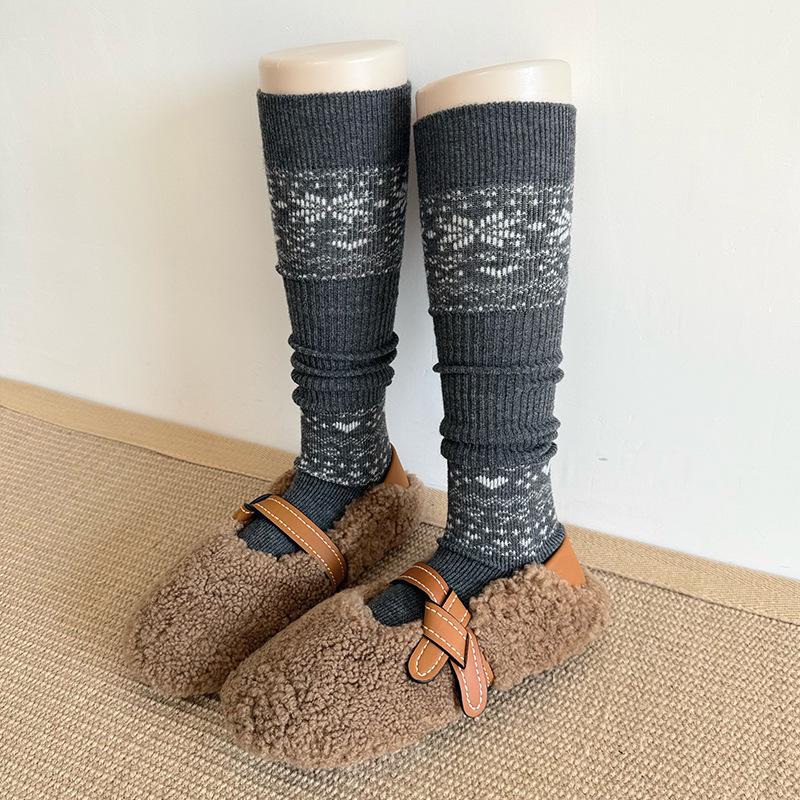 Women's Wool Mid-Calf Socks: Thickened Autumn/Winter Brown Slouch & Gray Stirrup Warmers