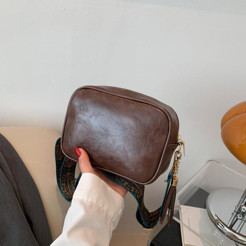 Contemporary Street Style Crossbody Bag Retro Small Square Purse With Zipper Closure кофейный