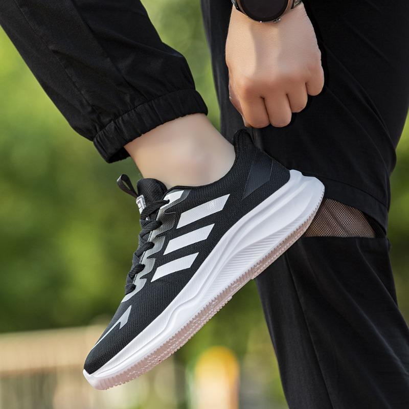 Men's Summer Lightweight Breathable Running Shoes Soft Sole Versatile Athletic Sneakers.