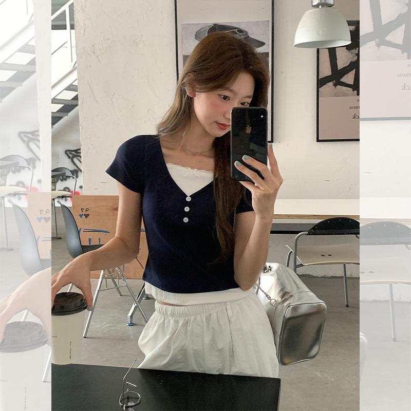 Korean Fake Two-piece Lace Splicing Niche Design Short-sleeved T-shirt Women's New High-end Summer Top