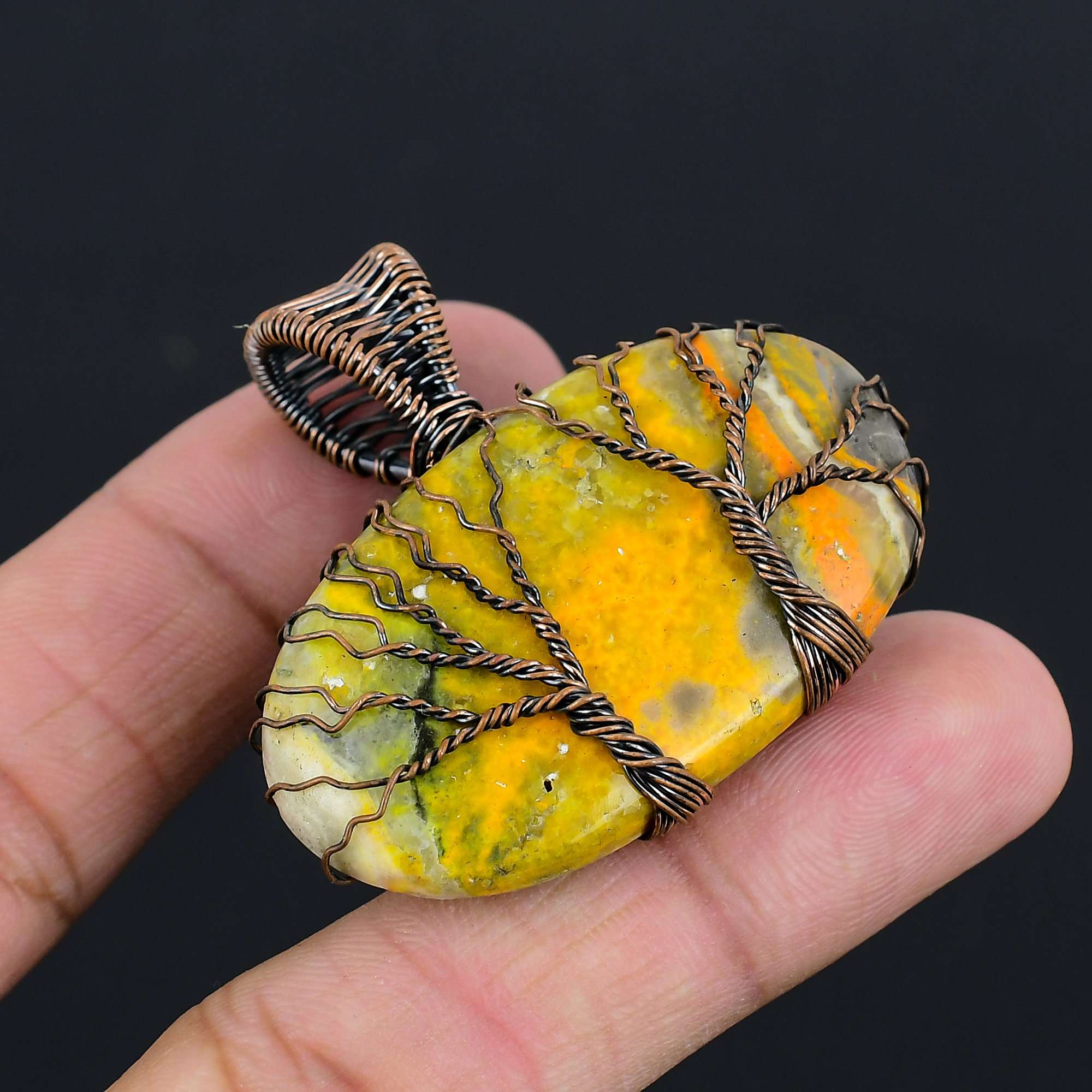 

Подвеска из драгоценного камня яшма шмеля | Обернутая оксидированная медная проволока | Ожерелье с подвеской | Подвеска из меди ручной работы, ювелирное украшение в подарок для нее/негоLC-304