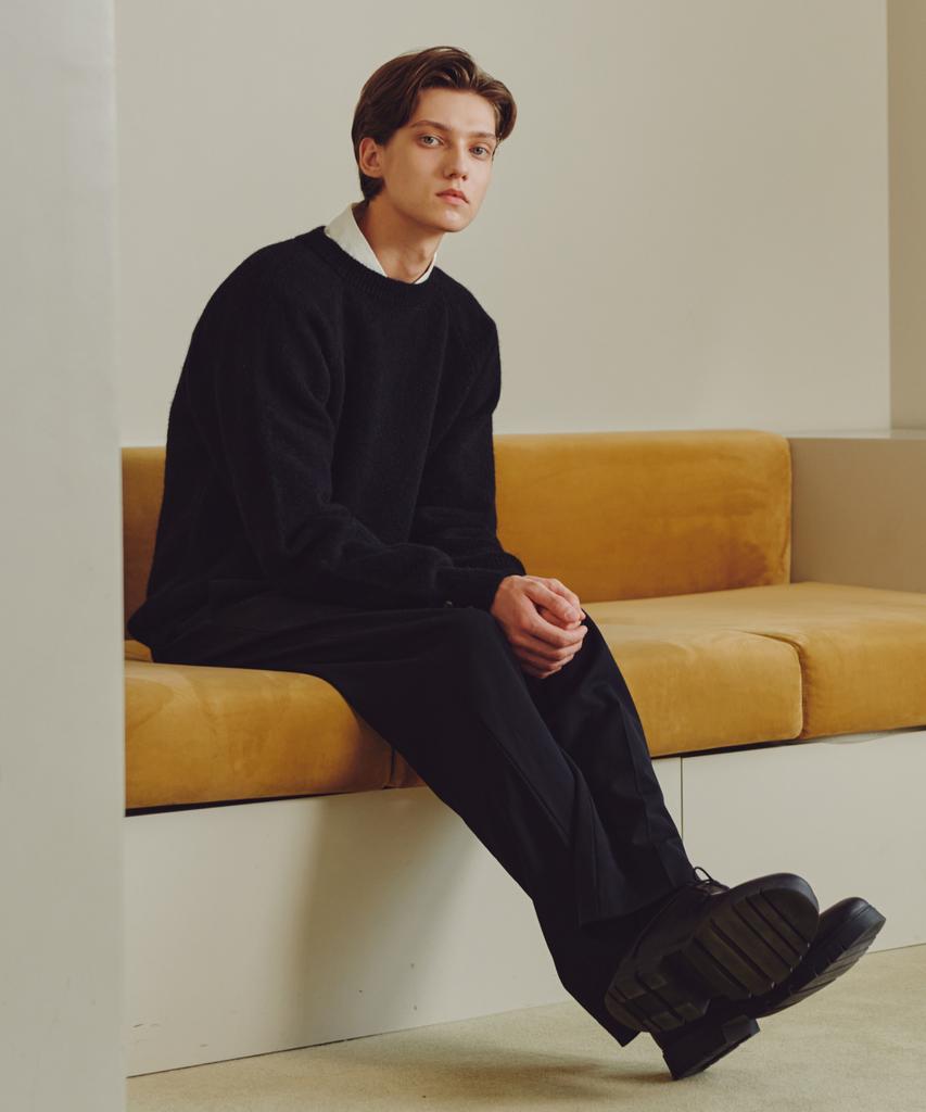 KNITTED Shaggy Dog 100% Wool Round Knit Black