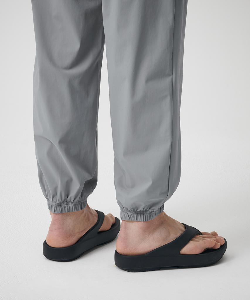 MUSINSA STANDARD Cooling Jogger Pants [Light Gray]