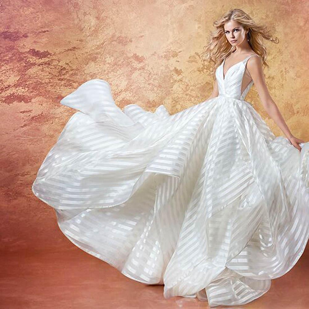 2025 Cross-border Summer New European and American Women's Clothing Backless Lace Dress Small Trailing Beautiful Light Luxury White Wedding Dress