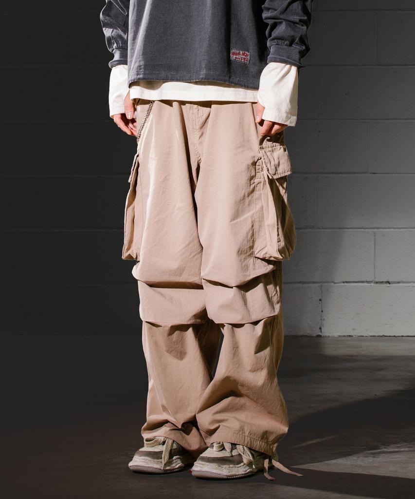 BIG UNION Pleated Cargo Pants / Beige