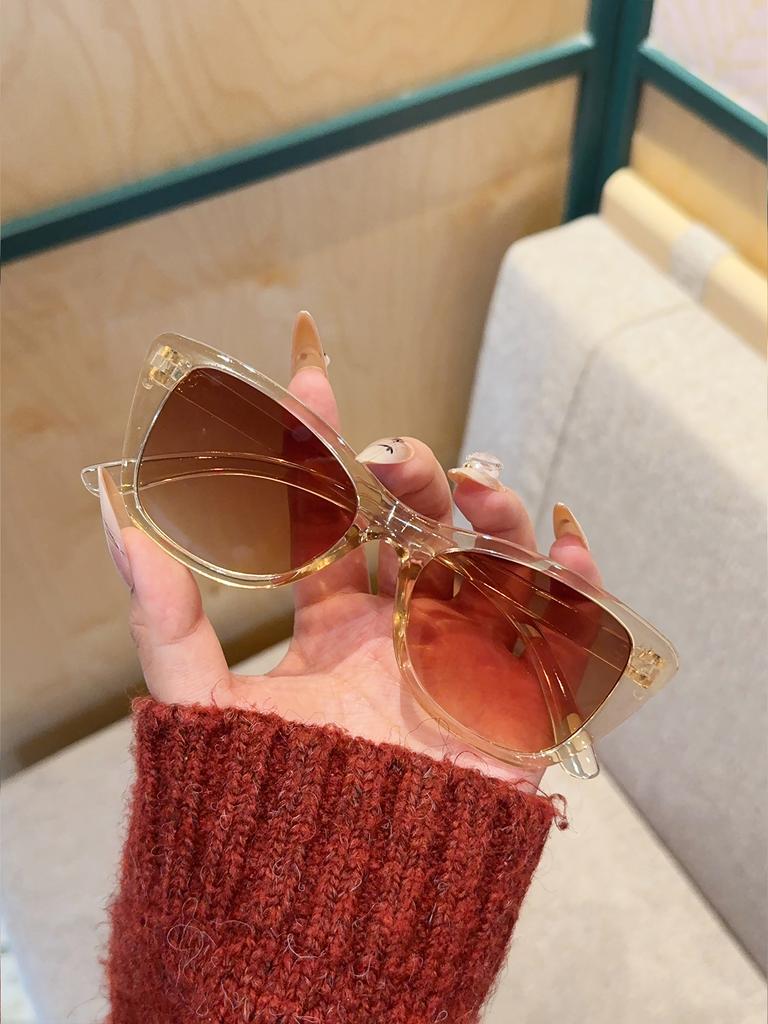 1Pc Fashionable Cat Eye Frame Glasses Durable Pc Material Classic Color Matching Perfect For Parties Holiday Gifts Unisex