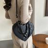 Heart-Shaped Bag with Punk Chain, Casual And Stylish, Perfect for Trendy