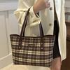 Fashion Shoulder Bag, Versatile Commuter Large-capacity New 2025 Autumn and Winter Retro Premium Texture Plaid Tote Bag