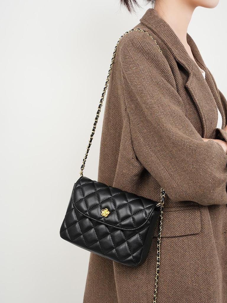 Women's Genuine Leather Cowhide Quilted Crossbody Bag with Chain - 2026 Model