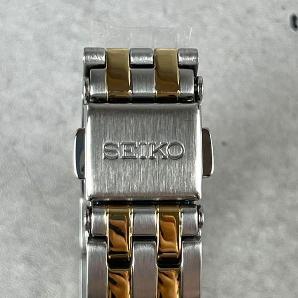 [USED] Seiko solar-powered radio-controlled watch with date display, combination dial