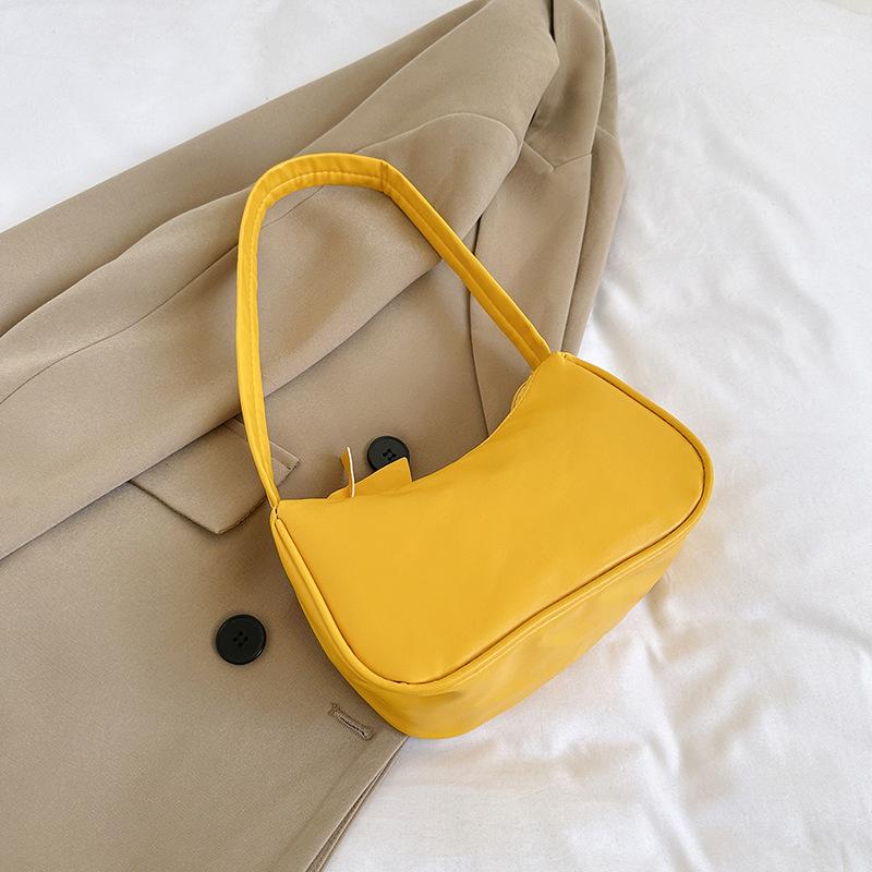 

2026 Summer Stylish Women s Shoulder Bag - Trendy, Simple Underarm Design жовтий