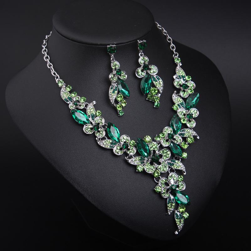 Crystal Diamond Flower Clavicle Short Necklace Set, Dress Banquet Bridal Accessories
