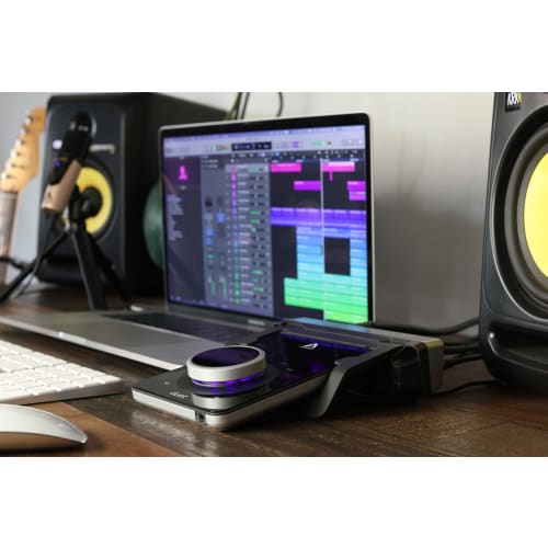 Apogee Duet 3 Audio Interface for Mac & Windows, 24-bit/96kHz with Hardware DSP, USB Type-C and Type-A Support