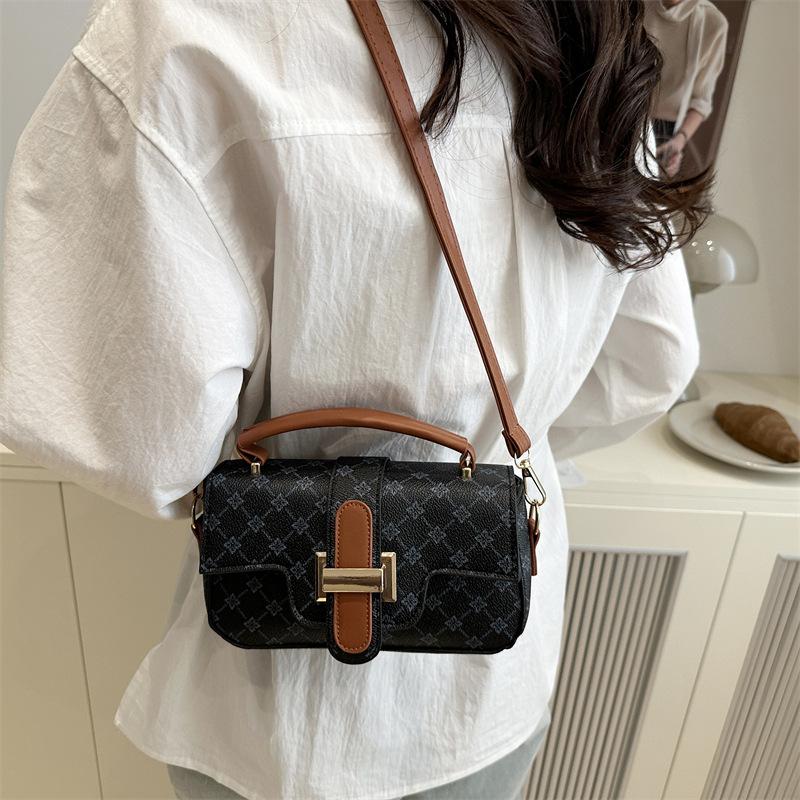 Printing Temperament Retro 2025 Large Capacity Casual New Portable Shoulder Crossbody Armpit Small Square Bag