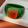 Bracciale Quadrato Acrilico Retrò Gradiente Zucchero: Gioielleria di Alta Gamma alla Moda con una Personalità Unica.