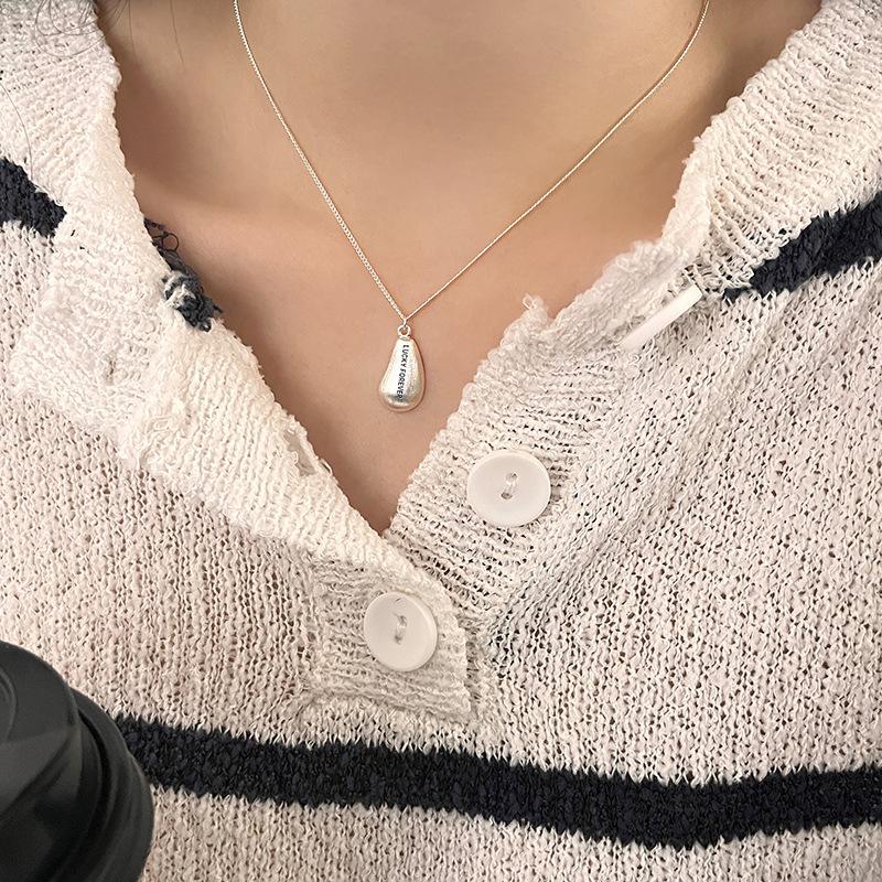 English Lucky Water Drop Pendant Necklace Geometric Necklace Temperament Gift for Best Friends Brushed Beans