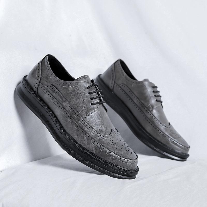 Fashion Brand Block Carved Leather Shoes Men's Pointy Oxford Shoe Business Official  Wedding Shoes Soft Man Dress Leather Casual Shoes