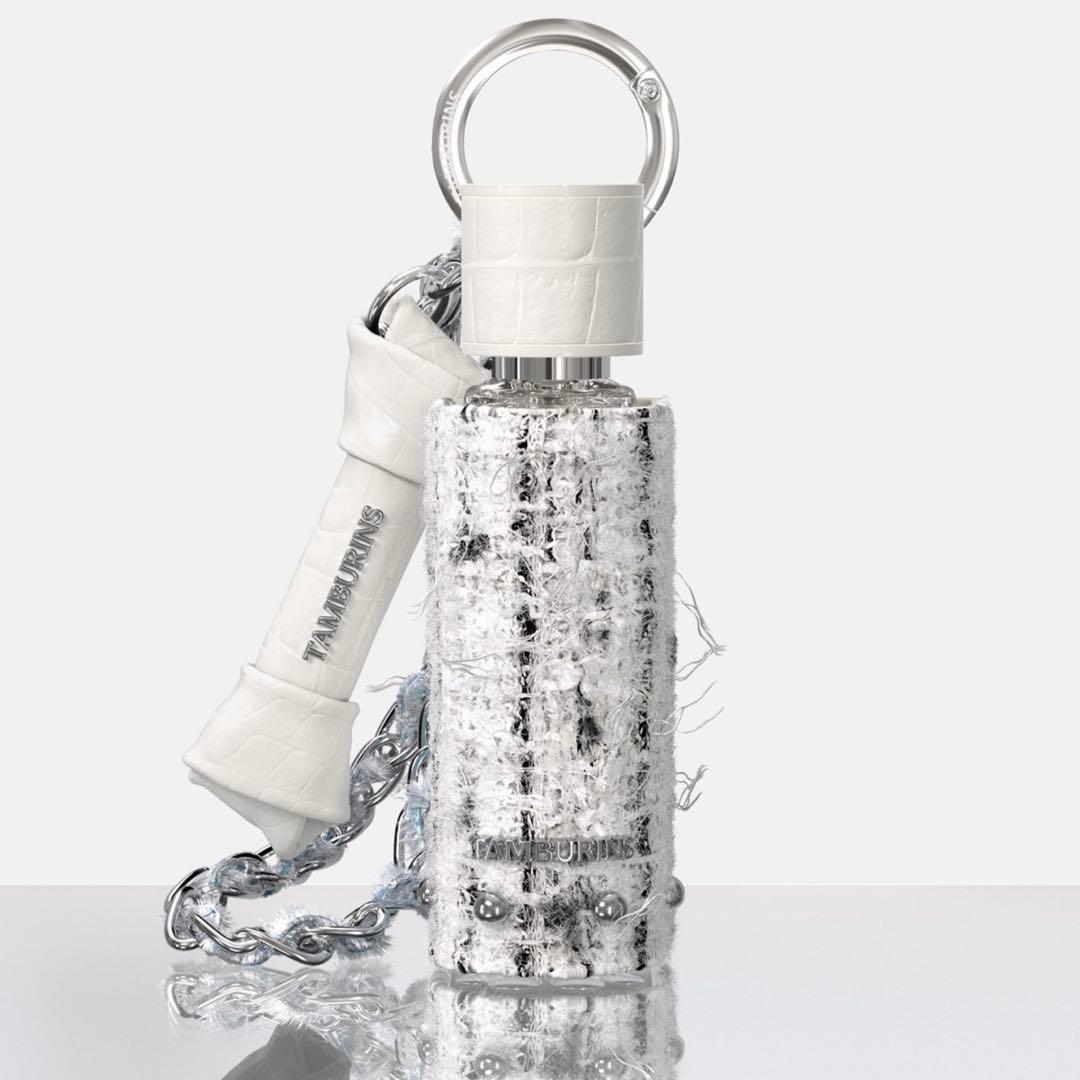 

[Б/У] tamburins ПАРФЮМЕРНАЯ ОДЕЖДА БРЕЛОК БЕЛЫЙ