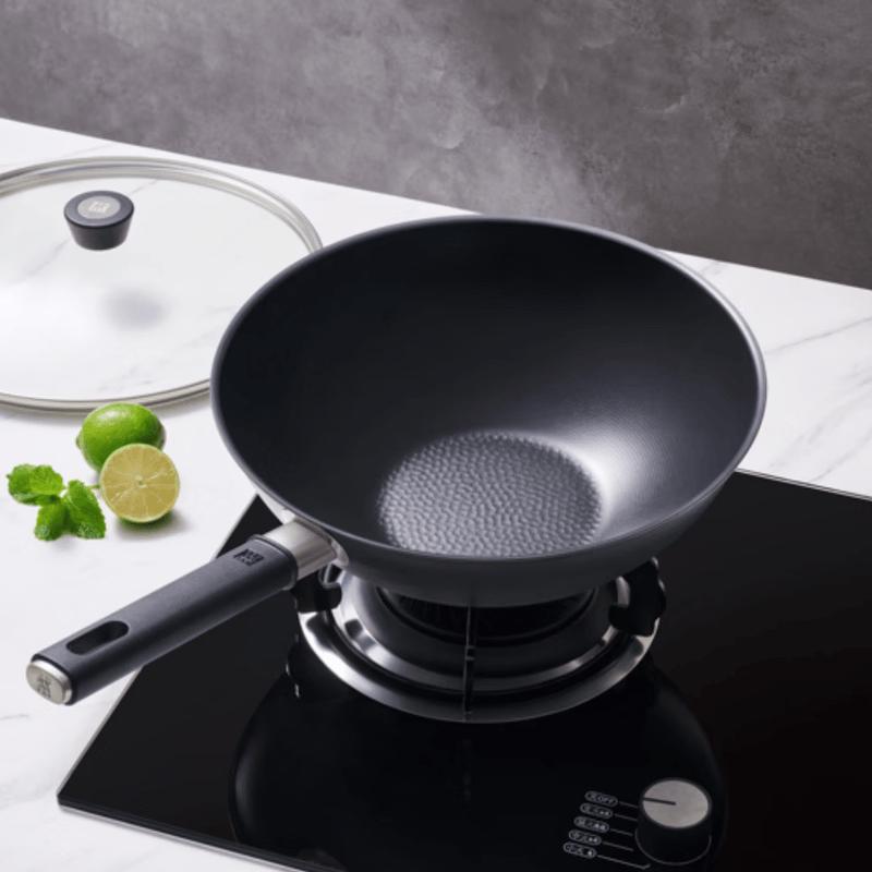 ZWILLING Super Lightweight Titanium Iron Wok