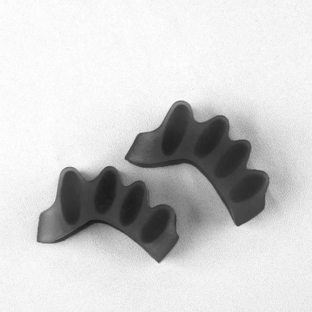 Wholesale 2pcs=1pair New Protective Toes Separator  Suitable Bunion Corrector  Material Soft Gel Straightener Spacers  Care Tool