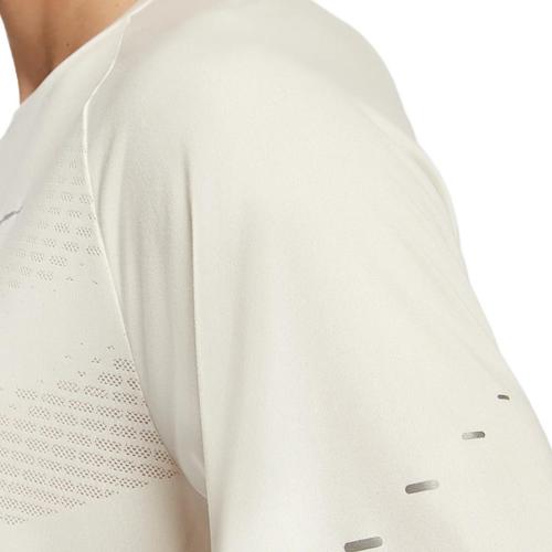 Nike Men's White Breathable Quick-Dry Short-Sleeve T-Shirt