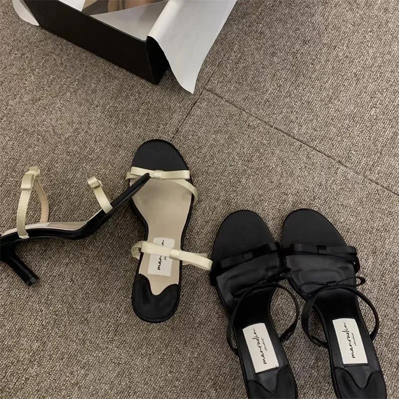 Fashion Shoes Female 2025 Modern Women's Slippers Brand Dress Slippers Women Bow Tie Round Toe Med Thin Heels Plus Size Women's Sandals