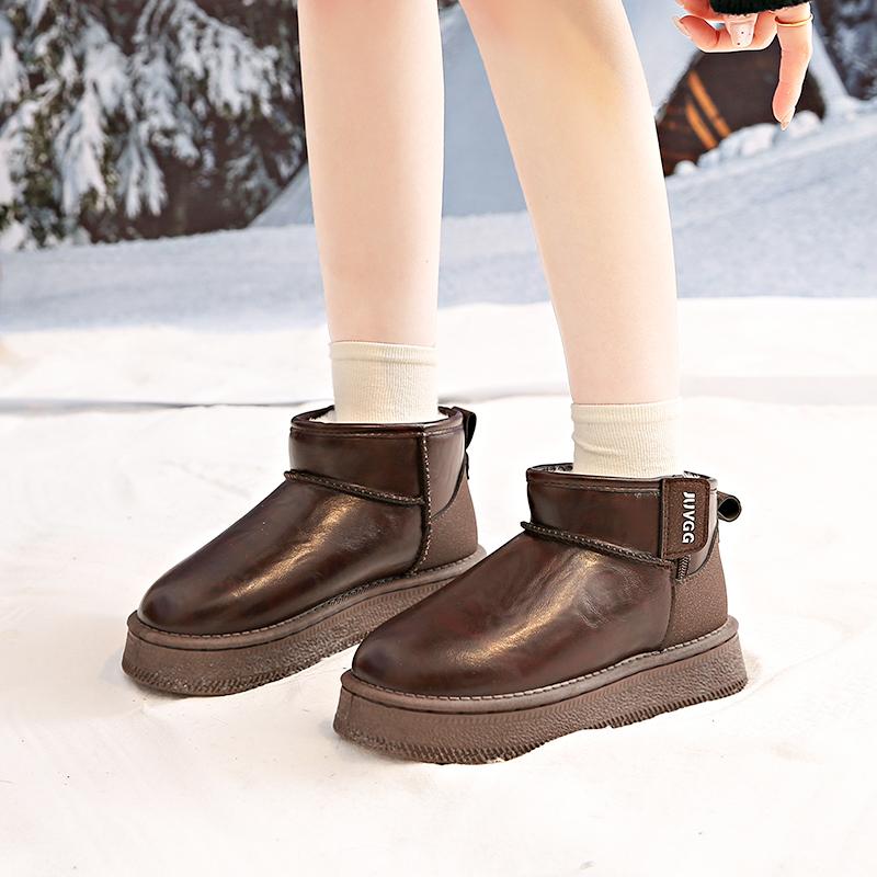 Fashion Women's Flat Snow Boots Winter New Fashion Round Head Sleeve Thick Sole Anti-slip Wear-resistant Short Boots
