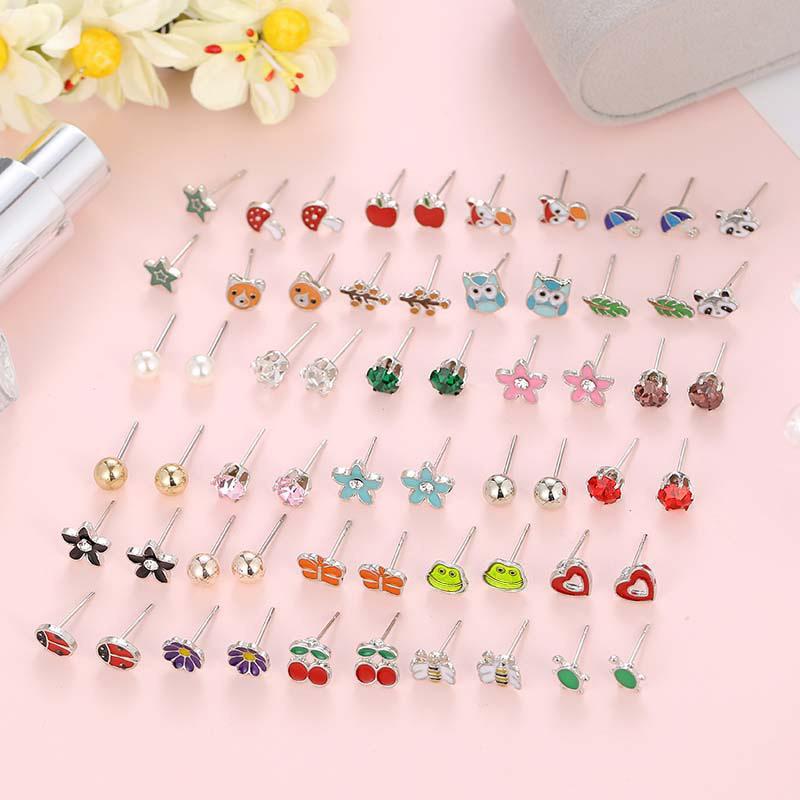 10 Pairs of Mixed Color Cute Animal Earrings, Fox Frog Mushroom Small Daisy Stud Earrings Combination Set